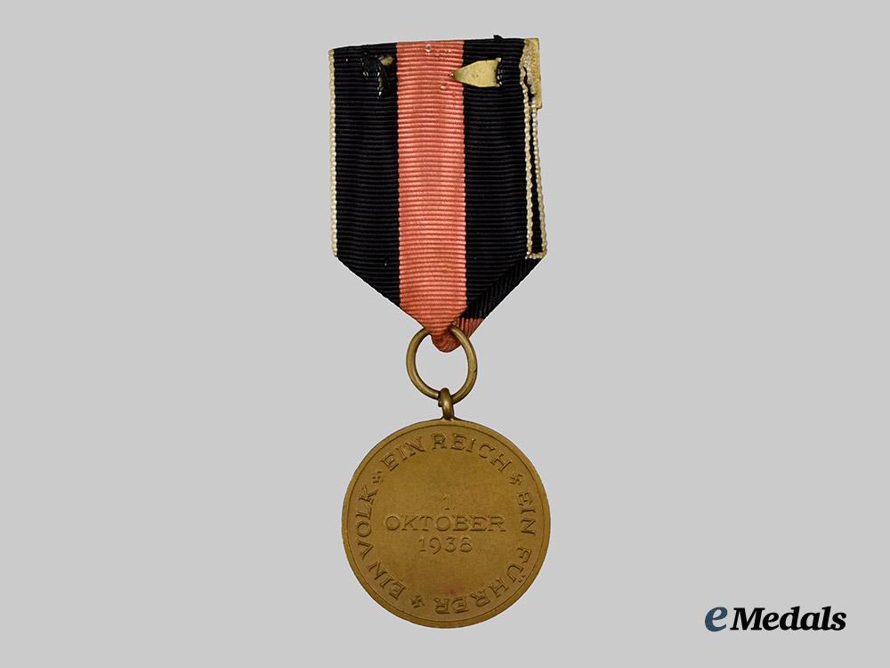 germany,_third_reich._a_sudetenland_medal,_with_prague_castle_bar_and_case___m_n_c2177