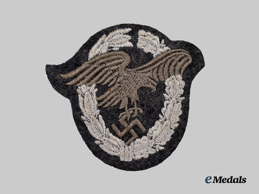 germany,_luftwaffe._a_mint_observer_badge,_cloth_version___m_n_c2185