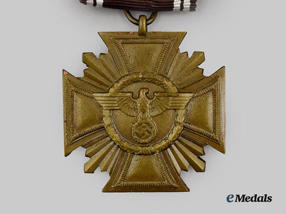germany,_n_s_d_a_p._a_long_service_award,_i_i_i_class_for10_years_with_case,_by_förster&_barth___m_n_c2207
