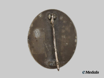 germany,_third_reich._a_group_of_service_awards_and_documents_to_franz_siedenkamp___m_n_c2214