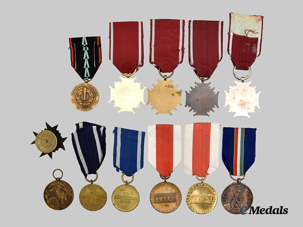 poland,_republic._a_lot_of_medals_and_awards___m_n_c2224