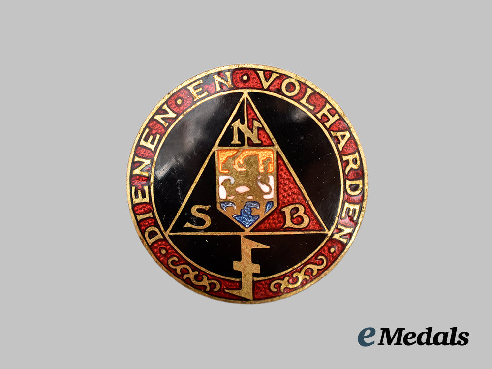 netherlands,_n_s_b._a_female_membership_badge___m_n_c2229