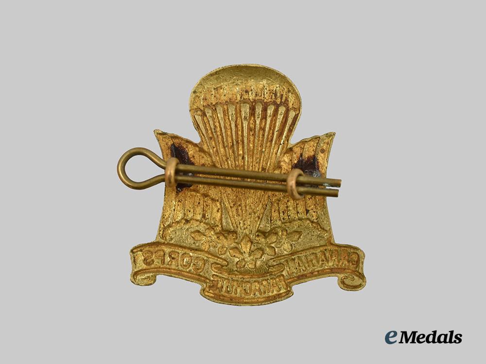 canada,_commonwealth._a_canadian_parachute_corps_cap_badge,_c.1945___m_n_c2250