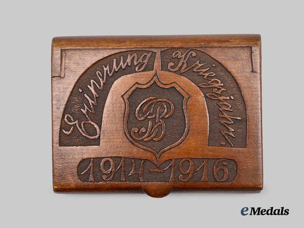 germany,_imperial._a_pair_of_combatant_awards,_with_owner-_attributed_trench_art_box___m_n_c2303