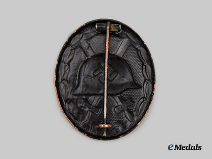 germany,_third_reich._a_group_of_awards_with_documents_to_obergefreiter_walter_weisener___m_n_c2317