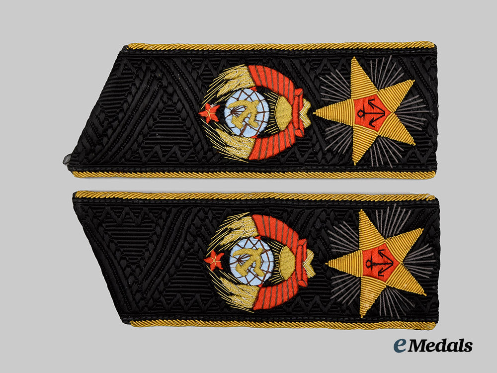 a_lot_of_soviet_shoulder_boards_and_serbian_medals.___m_n_c2320