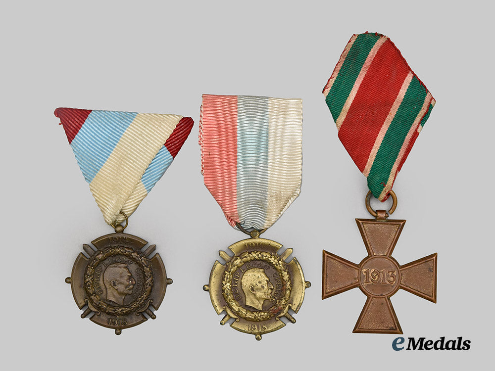 a_lot_of_soviet_shoulder_boards_and_serbian_medals.___m_n_c2322