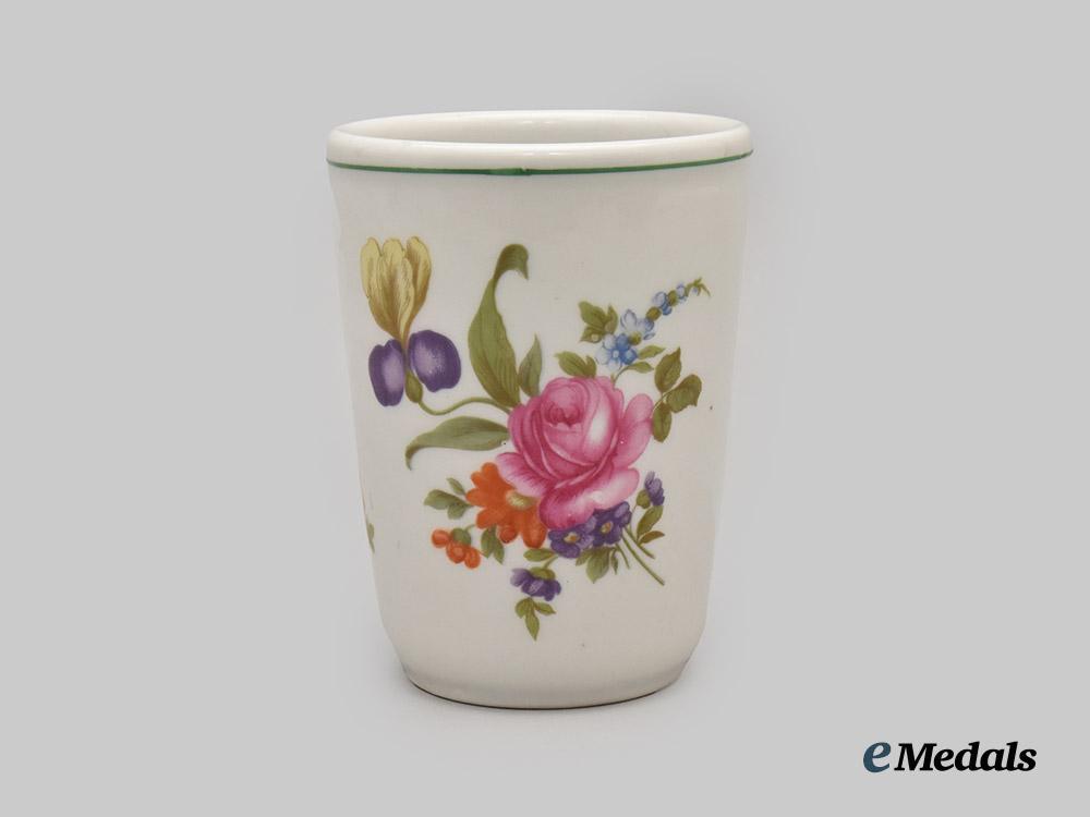 germany,_d_a_f._a_floral_mess_hall_cup,_by_rosenthal_porcelain___m_n_c2326