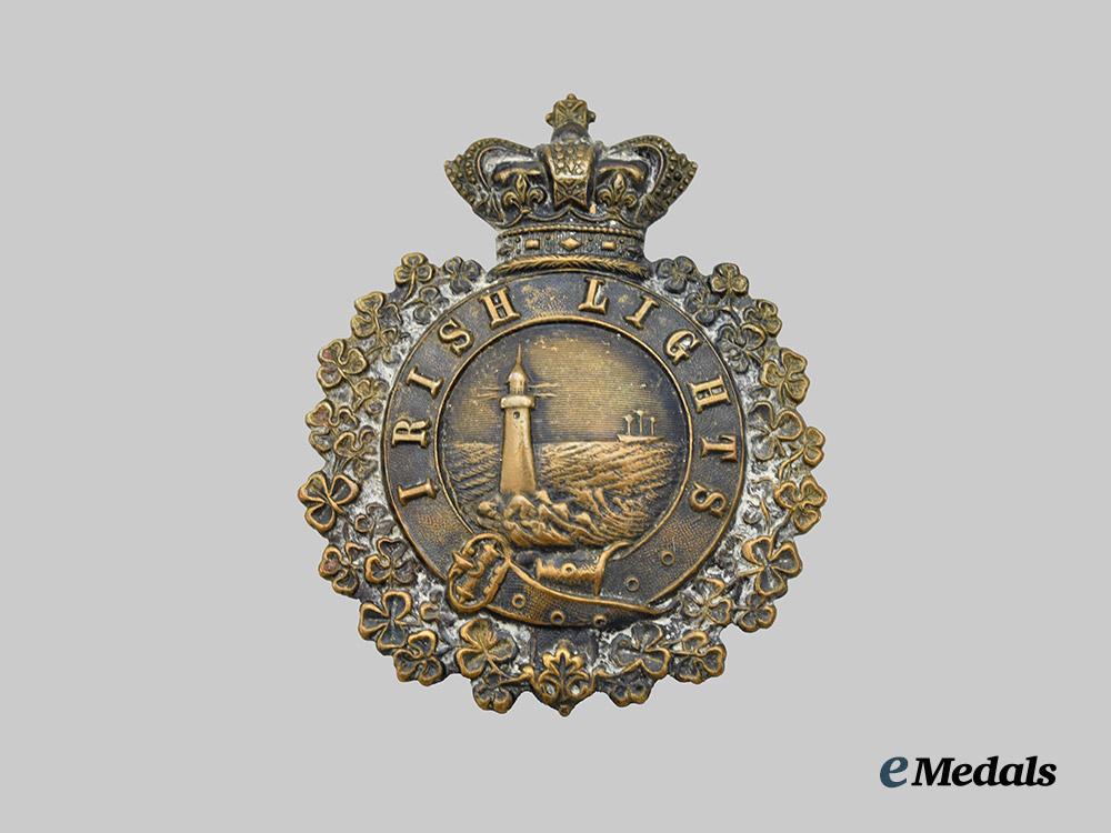 united_kingdom._an_irish_lights_cap_badge,_c.1900___m_n_c2343