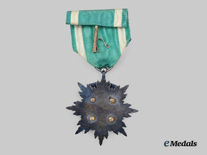 japan,_imperial._an_order_of_the_golden_kite,_i_v_class_with_case___m_n_c2358