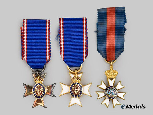united_kingdom._three_miniature_orders___m_n_c2369