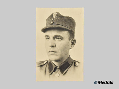 croatia,_independent_state._a_lot_of_ten_second_war_croatian_photographs___m_n_c2381