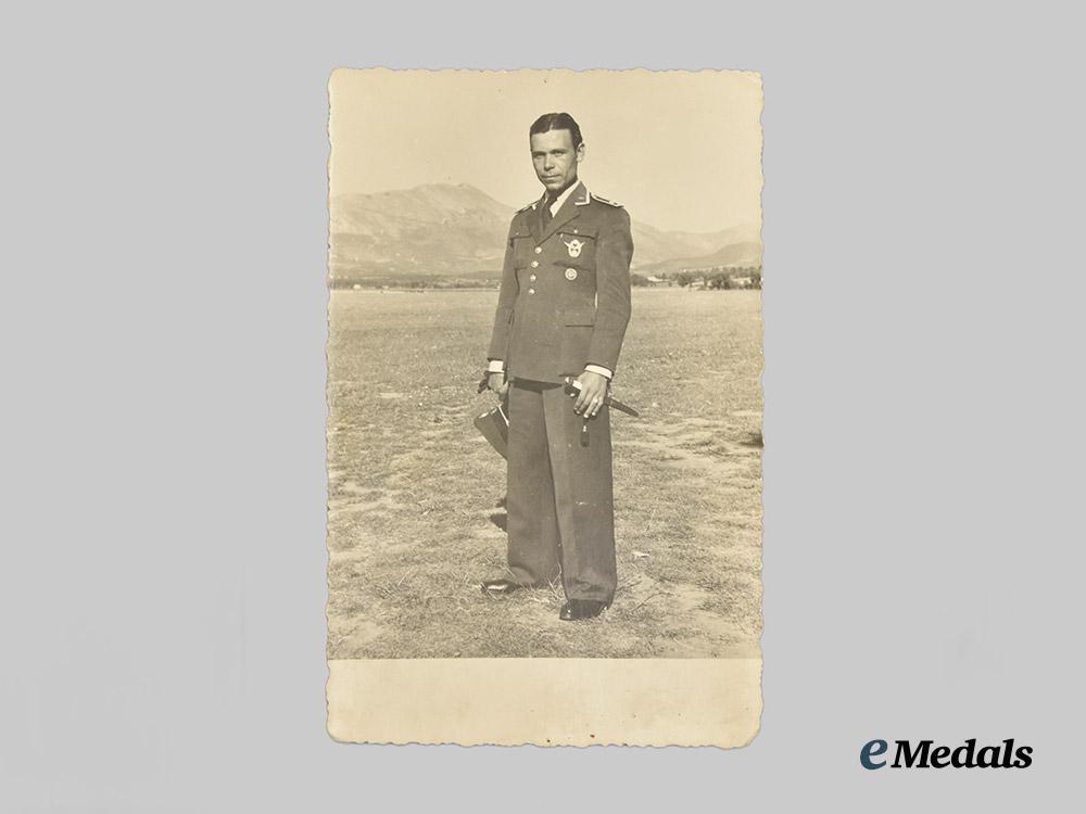 croatia,_independent_state._a_lot_of_ten_second_war_croatian_photographs___m_n_c2385