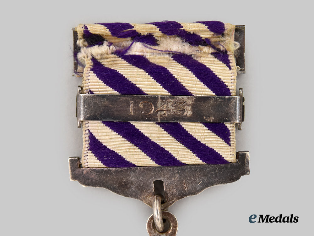 united_kingdom._a_distinguished_flying_cross1942,_with_second_award_bar1943___m_n_c2386