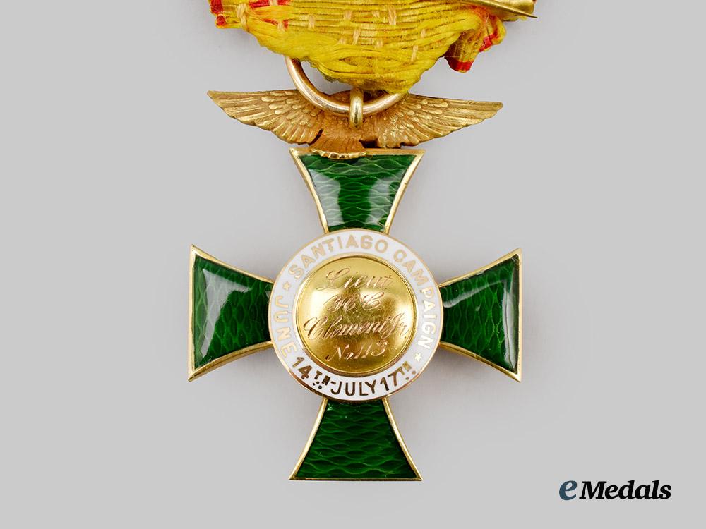 united_states._a_society_of_the_army_of_santiago_membership_cross_in_gold___m_n_c2392