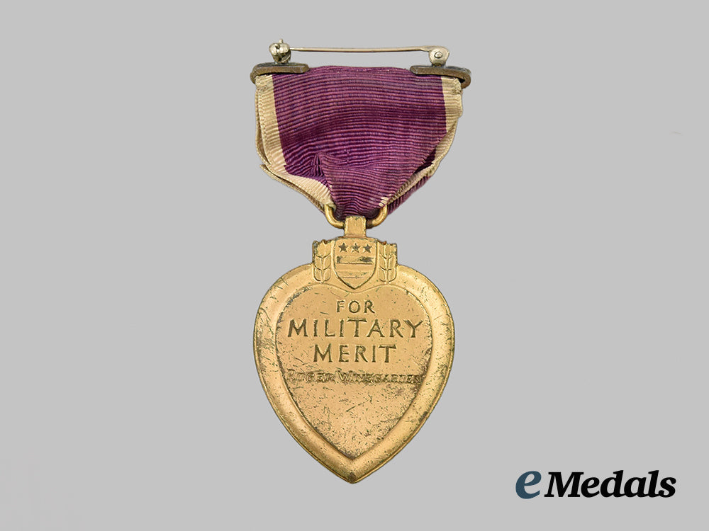 united_states._a_purple_heart_medal_awarded_to_roger_winegarden___m_n_c2420