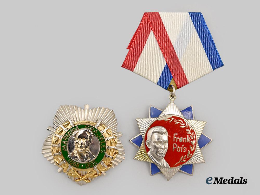 cuba,_republic._an_order_of_mariana_grajales_and_an_order_of_frank_pais___m_n_c2421