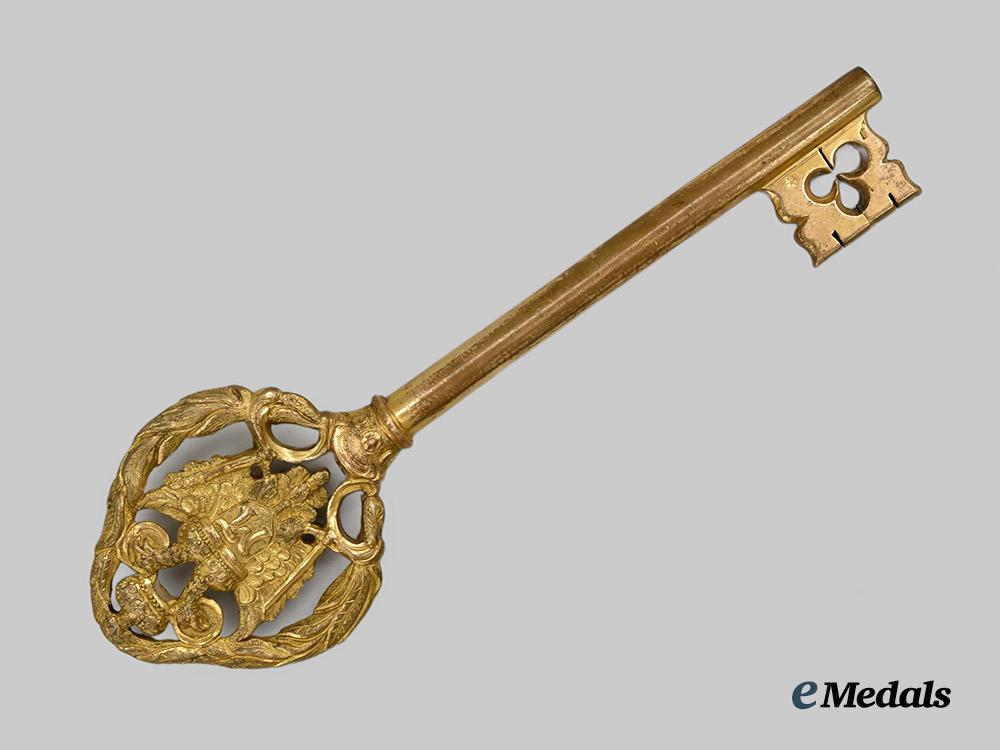austria,_kingdom._an_honourary_imperial_court_chamberlain’s_key___m_n_c2438