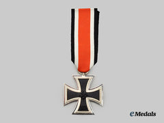 Germany, Wehrmacht. A Mint 1939 Iron Cross II Class, by Gustav Brehmer
