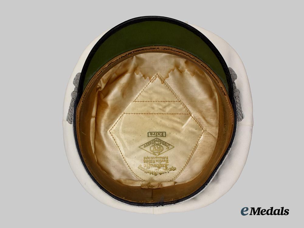 germany,_luftwaffe._an_officer’s_summer_visor_cap,_by_erel___m_n_c2448