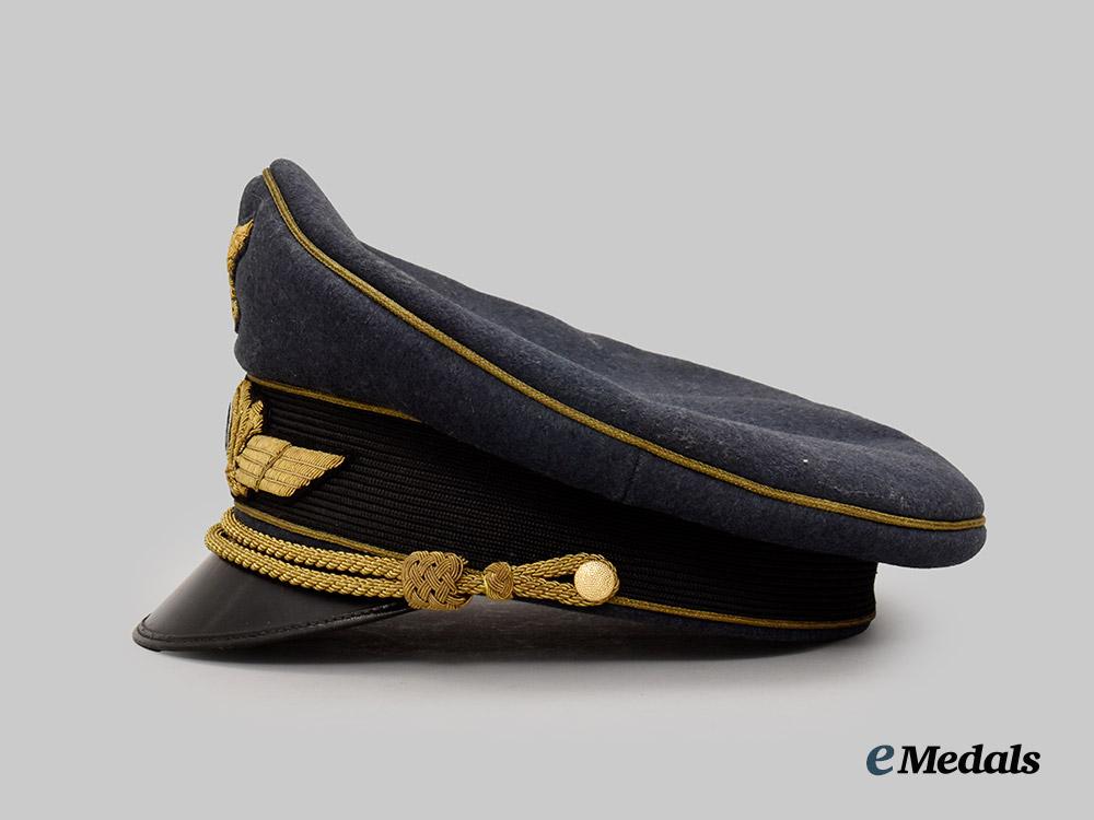 germany,_luftwaffe._a_rare_general’s_visor_cap,_by_carl_halfar___m_n_c2459