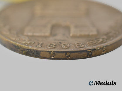 united_states._a_lot_of_campaign_medals&_awards___m_n_c2471