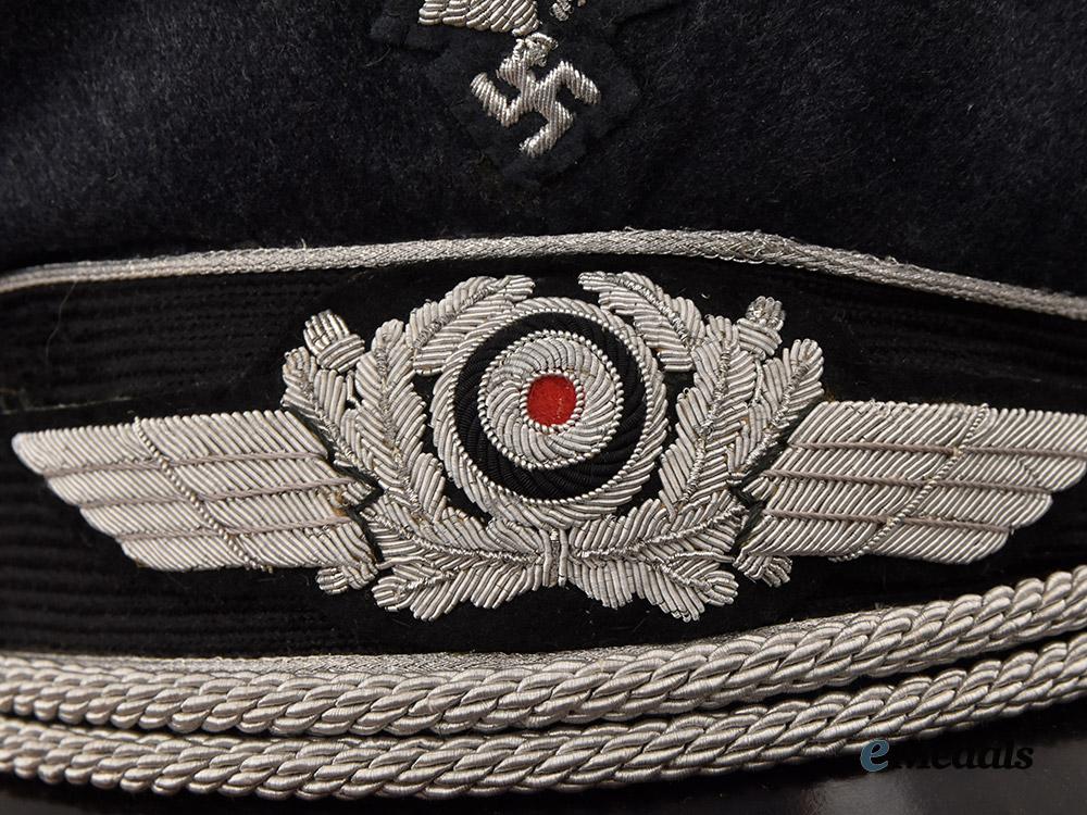 germany,_luftwaffe._an_officer’s_visor_cap,_owner-_attributed_example,_by_n._schega&_neffe___m_n_c2476