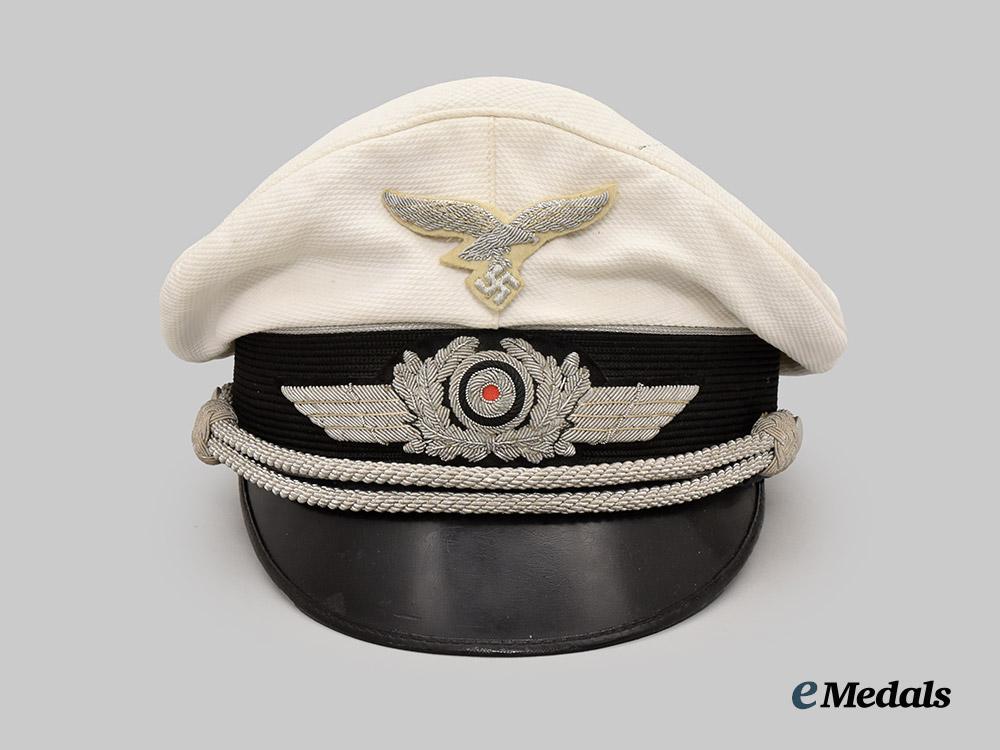 germany,_luftwaffe._an_officer’s_summer_visor_cap,_by_clemens_wagner___m_n_c2484