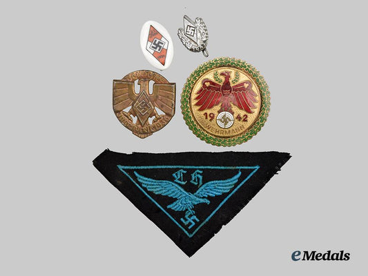 germany,_h_j._a_mixed_lot_of_badges_and_insignia___m_n_c2485