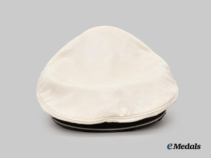 germany,_luftwaffe._an_officer’s_summer_visor_cap,_by_clemens_wagner___m_n_c2489
