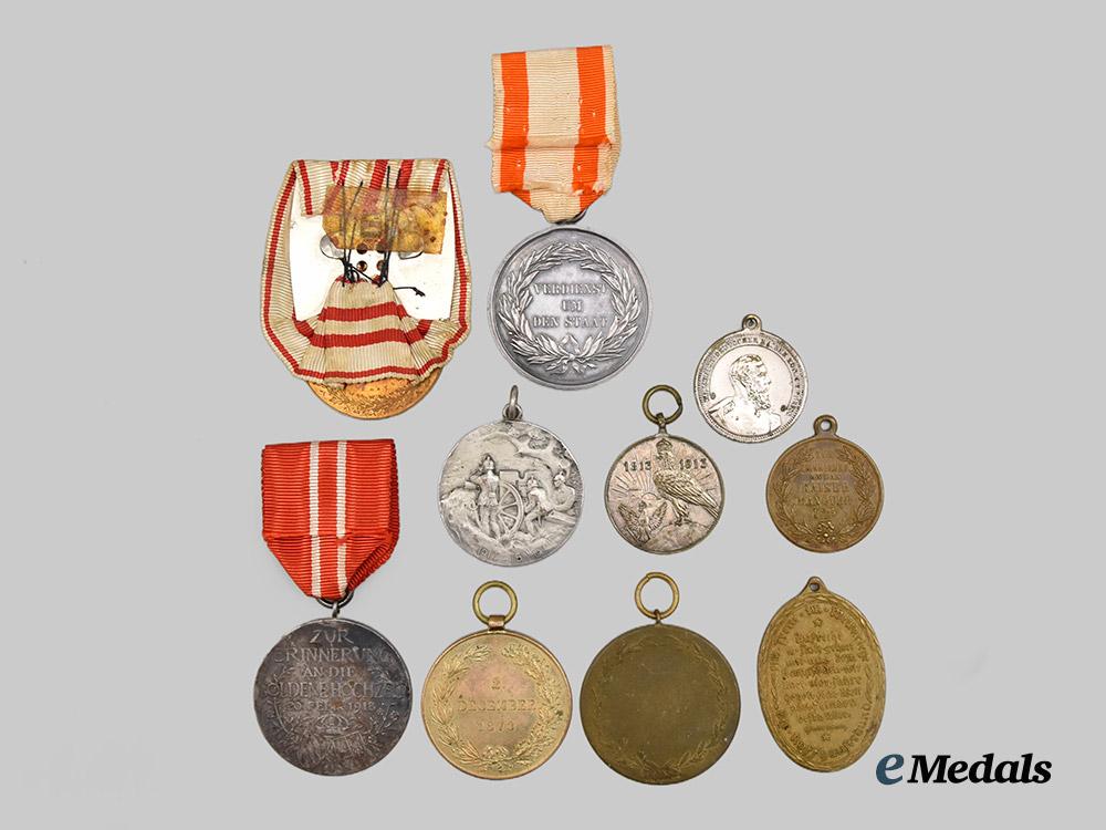 international._a_mixed_lot_of_medals___m_n_c2500