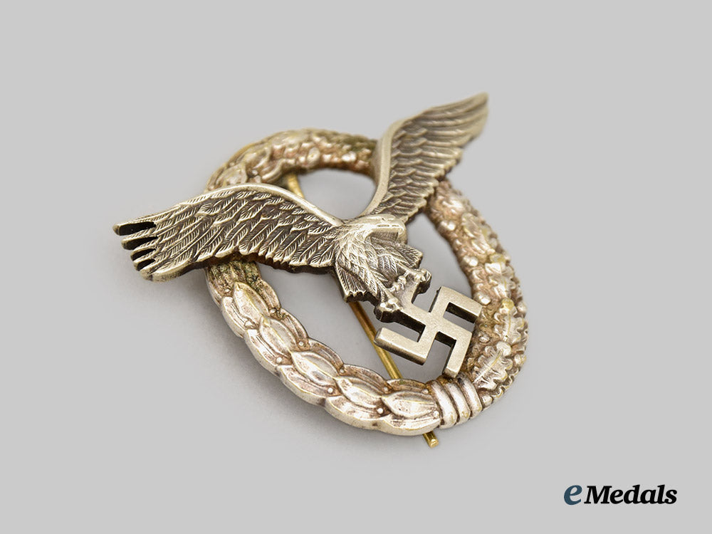 germany,_third_reich._a_luftwaffe_pilot’s_badge_by_friedrich_linden,_type2_a___m_n_c2526