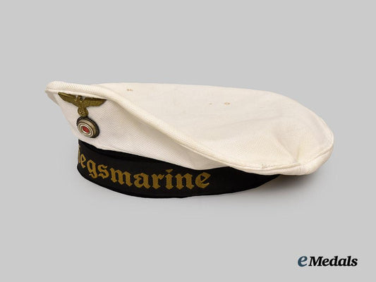 germany,_kriegsmarine._a_white_sailor’s_cap,_owner-_attributed_example___m_n_c2530