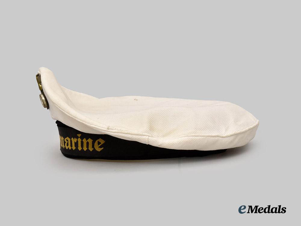 germany,_kriegsmarine._a_white_sailor’s_cap,_owner-_attributed_example___m_n_c2533