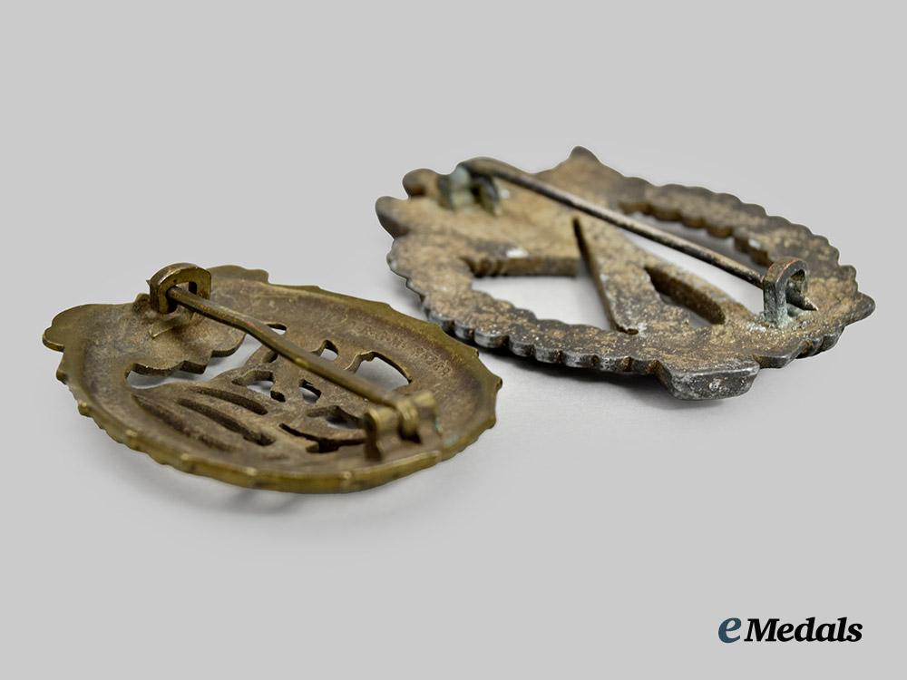 germany,_third_reich._a_pair_of_badges_for_combat_and_sports_merit___m_n_c2539