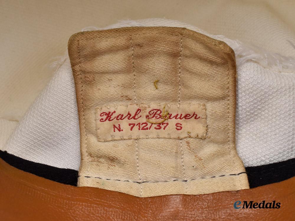 germany,_kriegsmarine._a_white_sailor’s_cap,_owner-_attributed_example___m_n_c2540