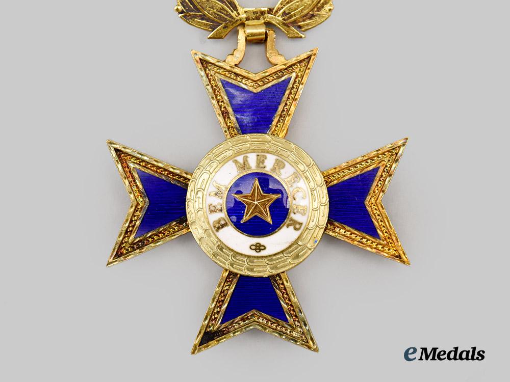 portugal,_republic._an_order_of_merit,_grand_officer_set,_by_hedler_cunha,_in_case___m_n_c2540