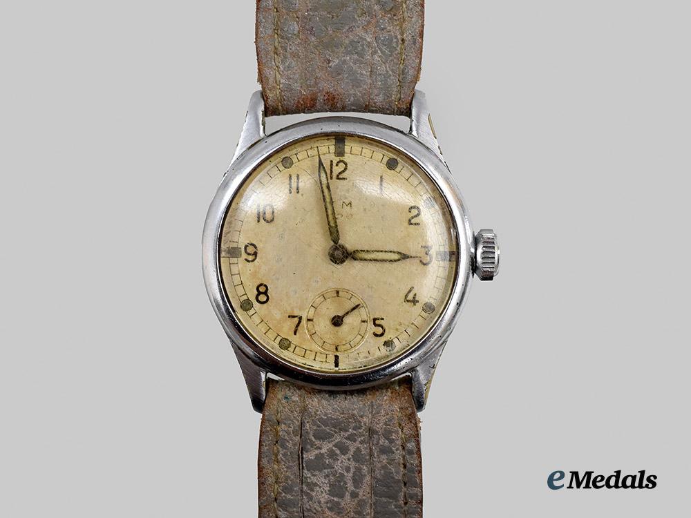 germany,_kriegsmarine._a_festa720_wristwatch___m_n_c2541