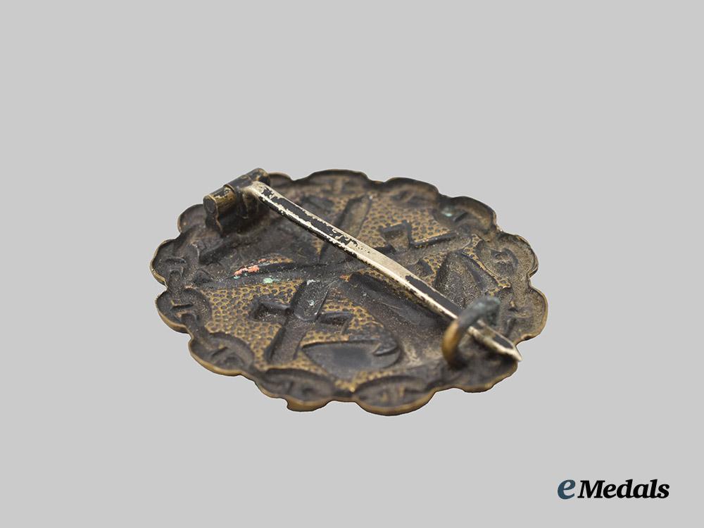 germany,_imperial._a_black_grade_naval_wound_badge___m_n_c2550