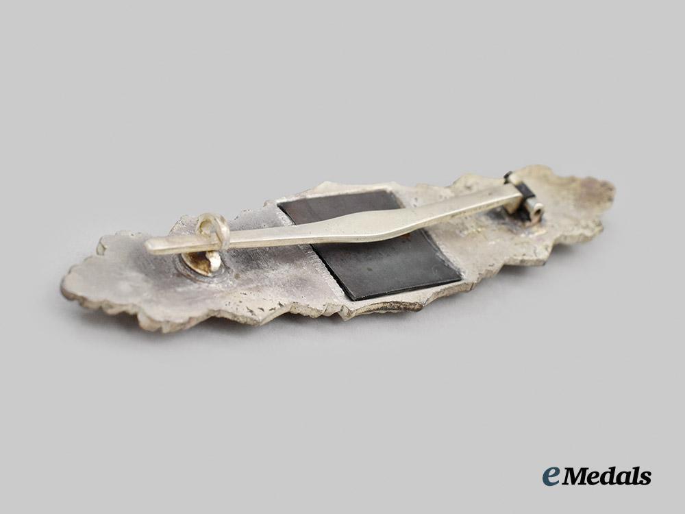 germany,_wehrmacht._a_rare_close_combat_clasp,_silver_grade,_by_hymmen&_co.___m_n_c2554