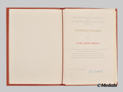 germany,_democratic_republic._a_rare_order_of_karl_marx_in_gold,_with_case_and_award_documents___m_n_c2555