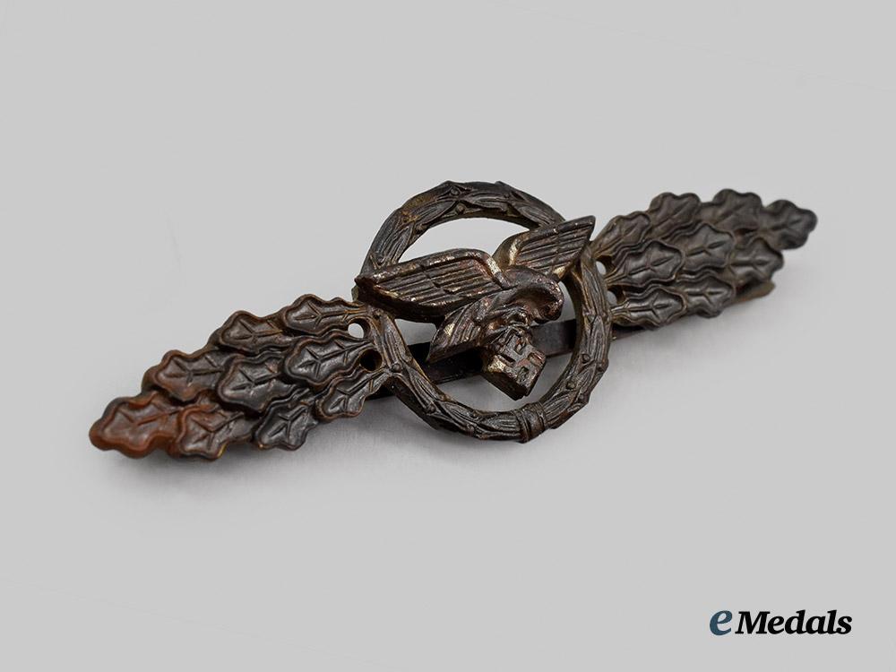 germany,_luftwaffe._a_transport_and_glider_clasp,_bronze_grade,_by_c._e._juncker___m_n_c2559