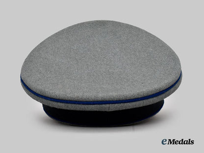 germany,_heer._a_medical_e_m/_n_c_o’s_visor_cap,_by_e_r_e_l___m_n_c2561