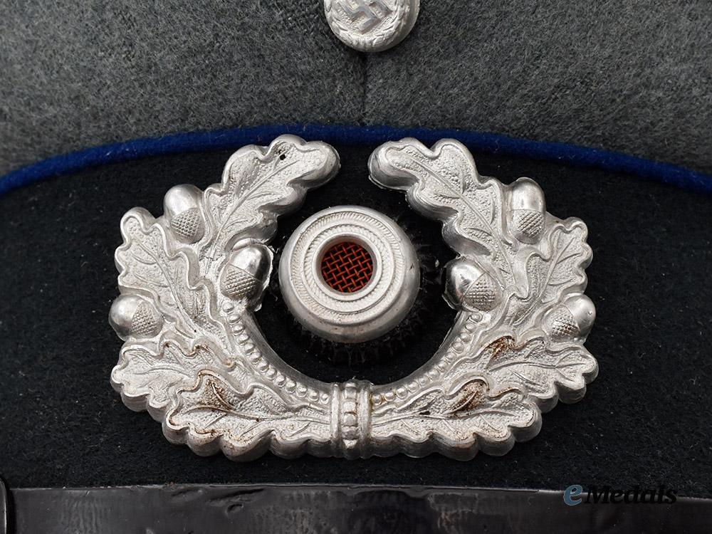 germany,_heer._a_medical_e_m/_n_c_o’s_visor_cap,_by_e_r_e_l___m_n_c2565