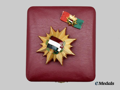 hungary,_people’s_republic._an_order_of_the_flag_of_the_people’s_republic_of_hungary,_i_i_class_star_with_case___m_n_c2576