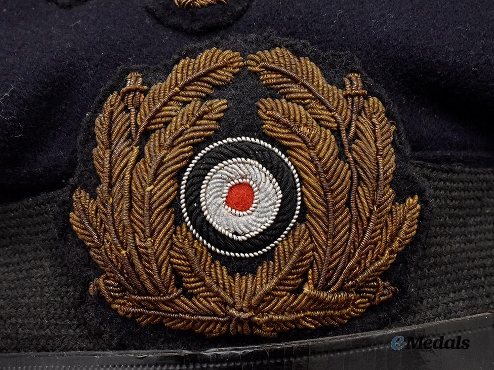 germany,_kriegsmarine._a_senior_n_c_o’s_visor_cap___m_n_c2579