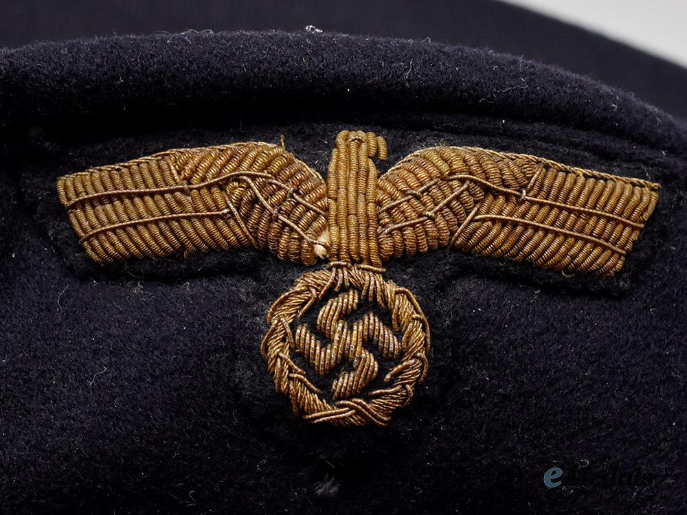 germany,_kriegsmarine._a_senior_n_c_o’s_visor_cap___m_n_c2580