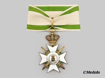 saxony,_kingdom._a_rare_order_of_merit,_commander’s_cross_with_swords,_c.1917___m_n_c2585