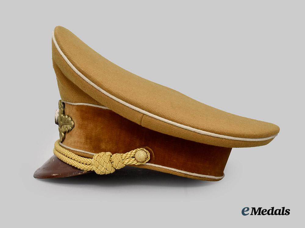 germany,_n_s_d_a_p._a_political_leader’s_visor_cap,_kreis-_level,_by_peküro___m_n_c2586
