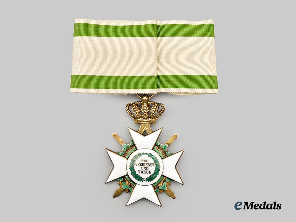 saxony,_kingdom._a_rare_order_of_merit,_commander’s_cross_with_swords,_c.1917___m_n_c2587